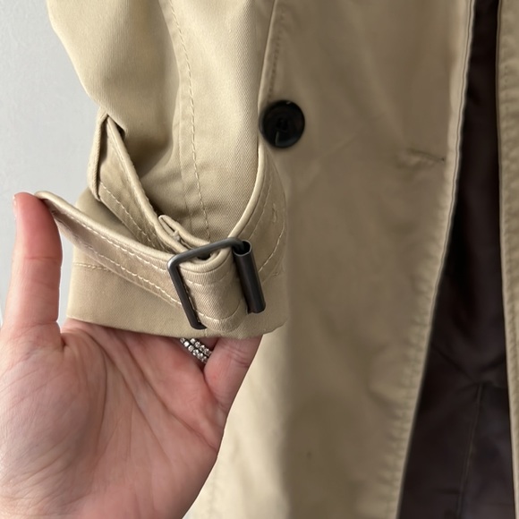 Jacket - Picture 4 of 9